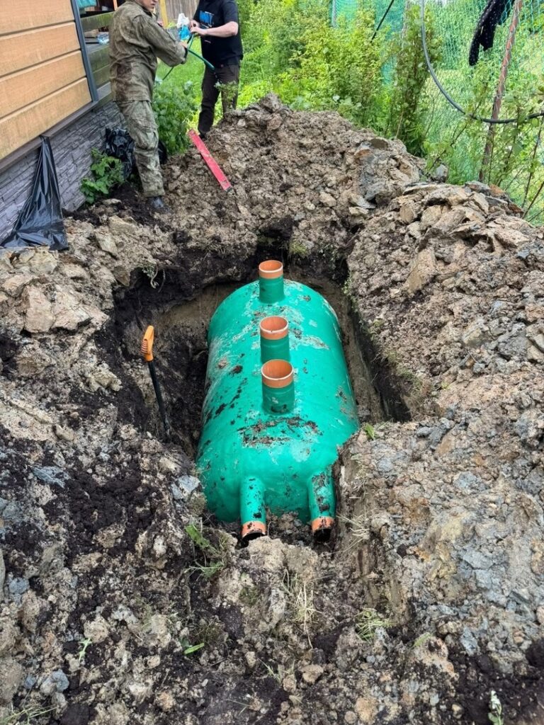 Монтаж септика 1.5 куба Кировск